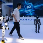 Robots de la empresa china Lens